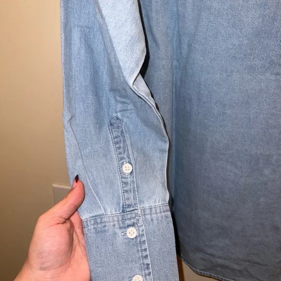 Disney Parks Winnie the Pooh Embroidered Denim Button Up Shirt 1X NWT - Picture 7 of 10